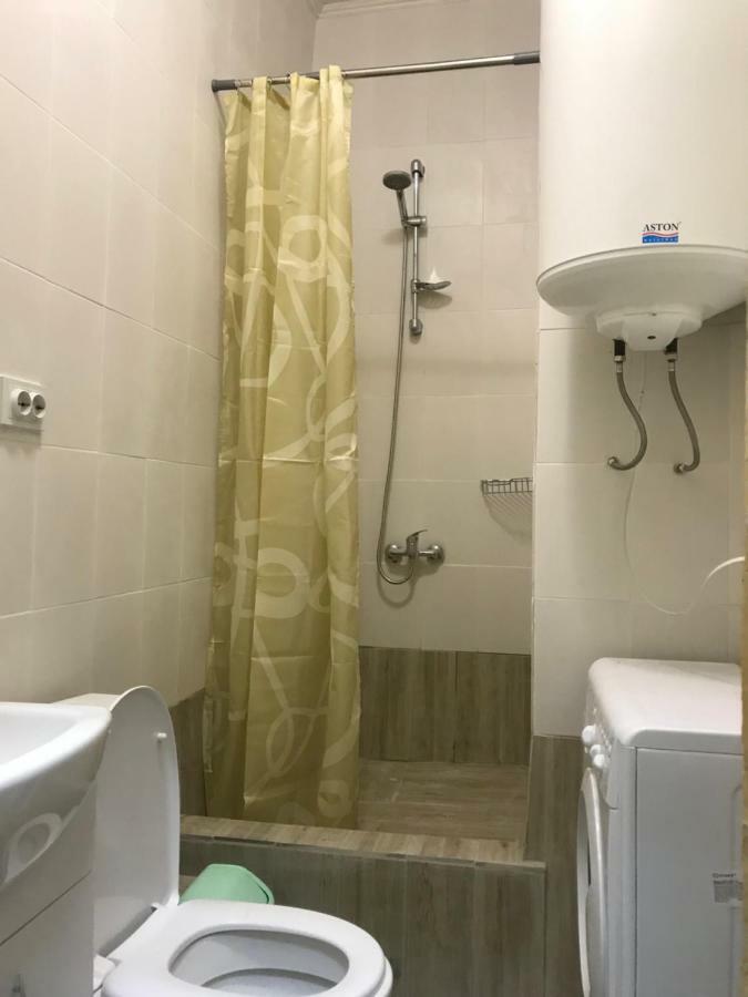 Ararat-Demeevskaya Hostel เคียฟ ภายนอก รูปภาพ